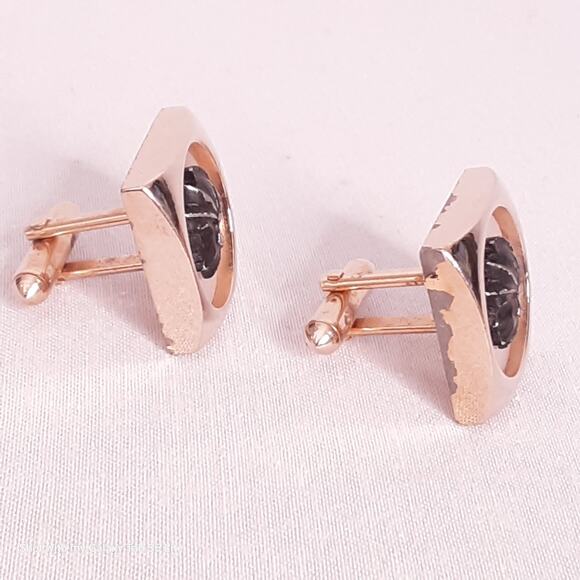 Swank Trojans Cuff Links 3D Head On Mother Of Pearl Base In Gold Tone Frame - Picture 2 of 6